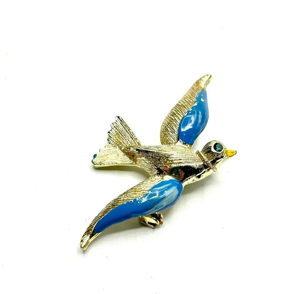 Blue Bird Brooch Gold Tone Enamel Vintage 1950s Unsigned Beauty Midcentury Pin
